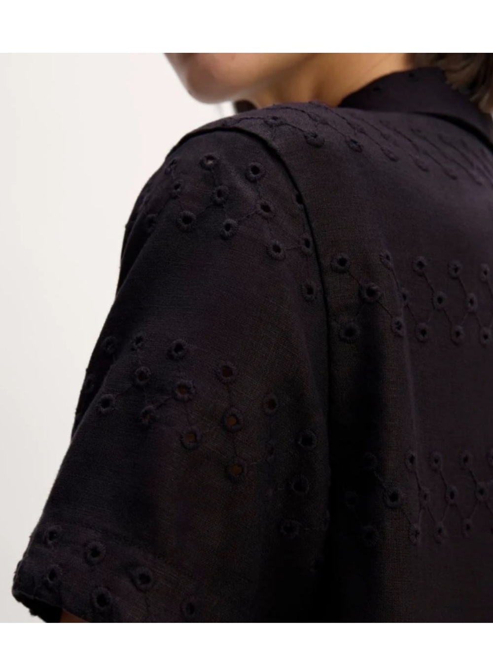 Everlane Eyelet Polo Dress in Black size medium 100% linen 100% cotton Dress - Picture 4 of 10